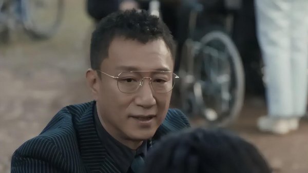 楠希配资 《扫毒风暴》爆了，3集下线3人，网友：央视这尺度必须5星